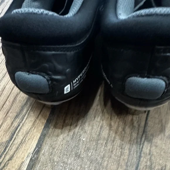 Nike Black Hyperdiamond 4 Softball Cleats Women - Picture 3 of 6